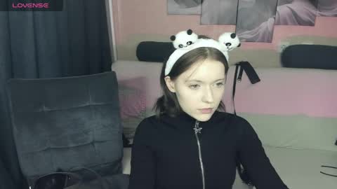 Snapshot of yukishine chatting on May 2026 08:19:02 AM YukiShine online show from May 2026 08:19:02 AM