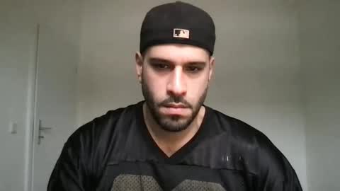 Snapshot of yul53 chatting on February 2026 11:04:01 AM yul53 online show from February 2026 11:04:01 AM