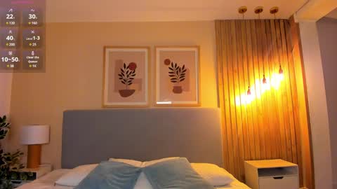 Yuliet online show from January 2025 08:00:01 PM