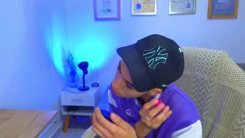 yulian_vasquez online show from December 2025 12:21:02 PM