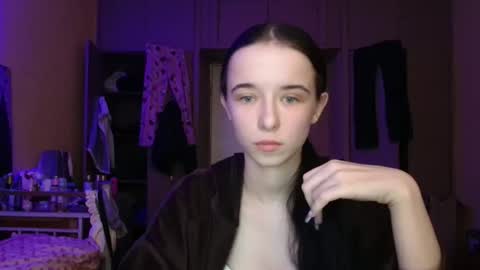 Yuliia online show from March 2026 01:27:02 PM