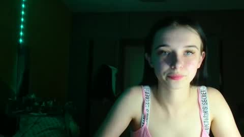 Yuliia online show from April 2026 06:38:01 PM