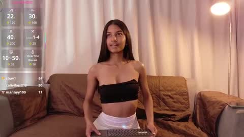 yuliethpetite online show from October 2025 11:29:01 AM