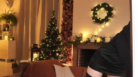 yulla dao online show from December 2025 07:53:02 PM