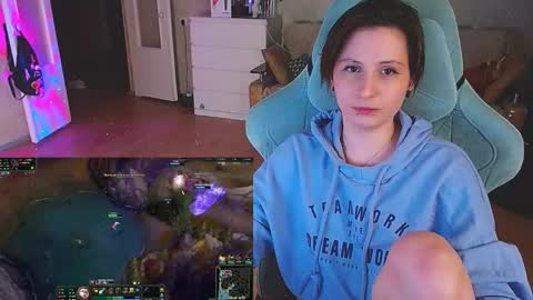 Kris online show from February 2025 08:24:01 PM