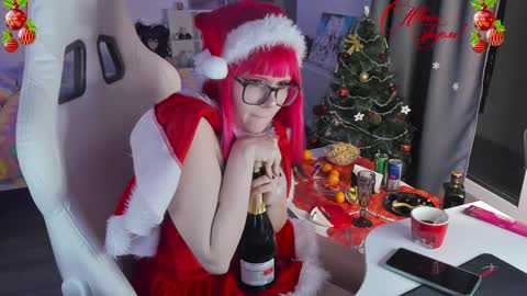 Yumi 3 online show from December 2024 10:45:01 PM