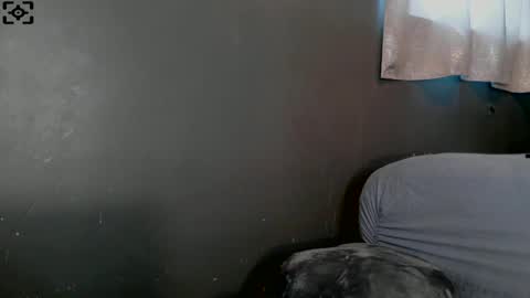 Snapshot of yumiepussyy chatting on January 2025 07:39:01 PM Payton kelly online show from January 2025 07:39:01 PM