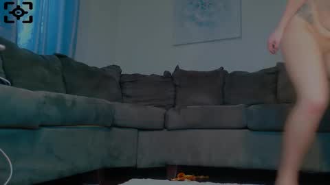 Snapshot of yumiepussyy chatting on February 2025 10:12:01 PM Payton kelly online show from February 2025 10:12:01 PM