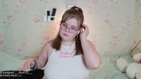 Polly online show from December 2025 12:12:02 PM