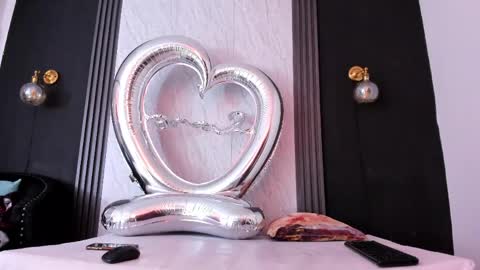 Yummyduo online show from April 2026 11:06:01 AM