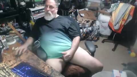 yummyflguy online show from June 2026 10:49:02 PM