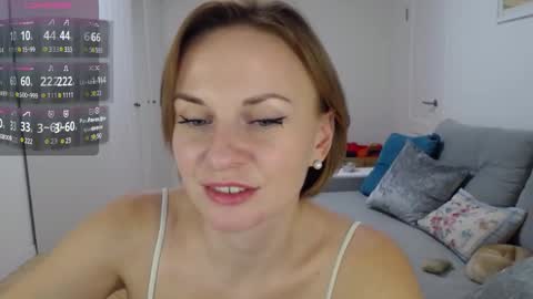 Lillya online show from February 2025 03:59:01 PM