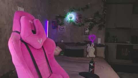 Lisa online show from March 2026 08:00:01 PM