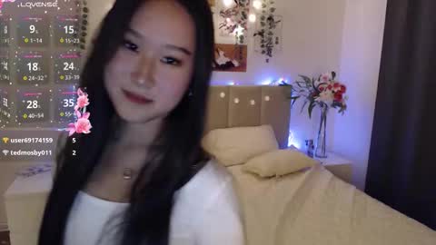 Yuna online show from September 2025 10:13:01 PM