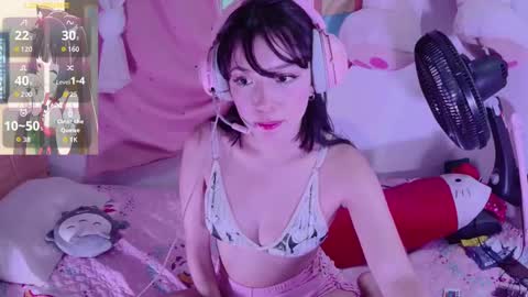 Snapshot of yuna_pink666 chatting on November 2025 02:11:02 AM yuna_pink666 online show from November 2025 02:11:02 AM