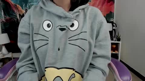 Yuna online show from November 2025 03:22:01 PM