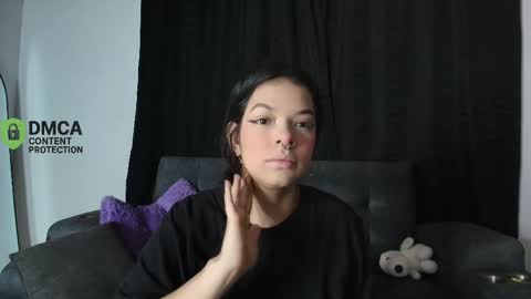 Snapshot of yungelitamor_ chatting on May 2026 05:01:02 AM ELITA online show from May 2026 05:01:02 AM