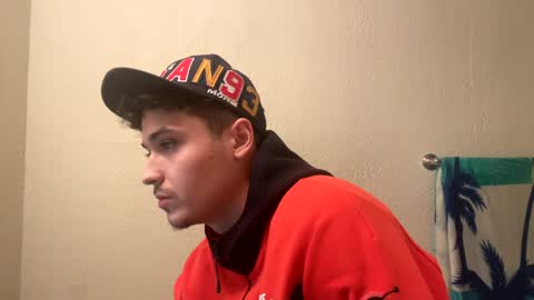 Snapshot of yungstudbev chatting on December 2024 06:28:02 AM yungstudbev online show from December 2024 06:28:02 AM