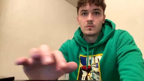 Snapshot of yungstudbev chatting on January 2025 03:13:01 AM yungstudbev online show from January 2025 03:13:01 AM