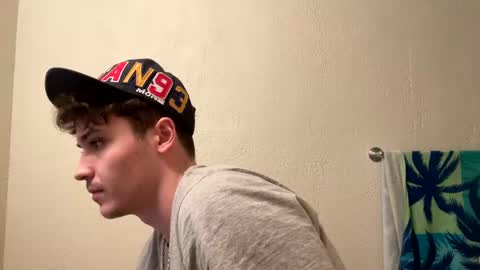 Snapshot of yungstudbev chatting on January 2025 10:26:02 AM yungstudbev online show from January 2025 10:26:02 AM