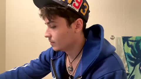 Snapshot of yungstudbev chatting on January 2025 10:44:01 AM yungstudbev online show from January 2025 10:44:01 AM