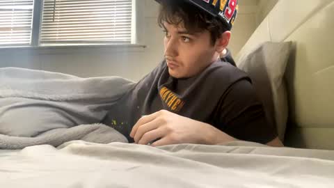 Snapshot of yungstudbev chatting on January 2025 03:26:02 PM yungstudbev online show from January 2025 03:26:02 PM