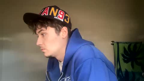 Snapshot of yungstudbev chatting on February 2025 06:04:01 PM yungstudbev online show from February 2025 06:04:01 PM