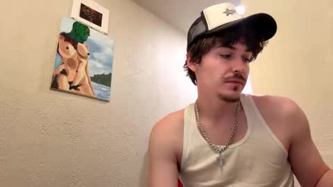 Snapshot of yungstudbev chatting on December 2025 05:20:01 PM yungstudbev online show from December 2025 05:20:01 PM