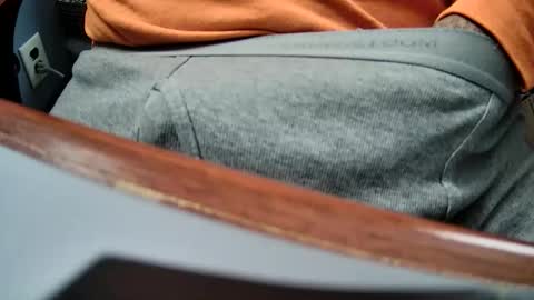 yuppers1234 online show from February 2026 04:45:02 PM