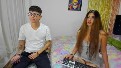 Snapshot of yuribabyhot chatting on December 2024 04:36:02 AM YURI AND MI BOY online show from December 2024 04:36:02 AM