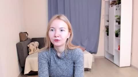 Alesia online show from November 2025 07:06:02 AM