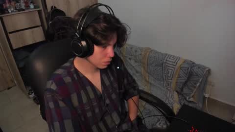 yurii_moody online show from November 2025 07:27:01 PM