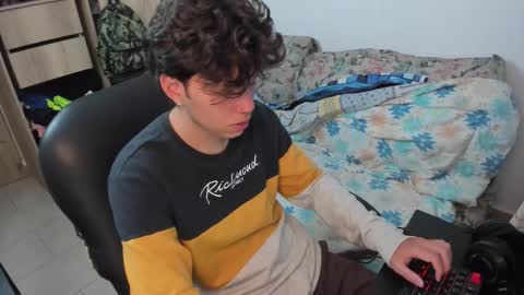 yurii_moody online show from January 2026 06:02:02 PM