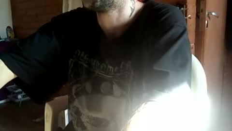 Yuumi online show from April 2026 08:06:02 PM