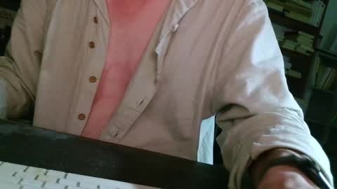 Snapshot of yvanbonar181018 chatting on October 2025 03:14:02 AM yvanbonar181018 online show from October 2025 03:14:02 AM