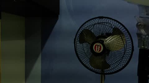 yvi online show from April 2026 12:21:01 PM