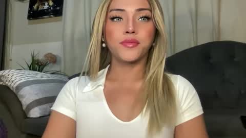 Miss Cali online show from February 2026 08:26:02 PM