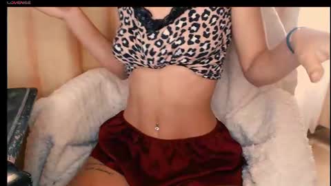 yzza_suave online show from July 2026 08:29:01 AM