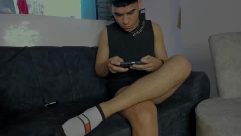 zac online show from February 2025 08:04:01 PM