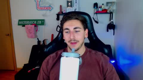 Zach Rhyder online show from January 2025 03:48:02 AM