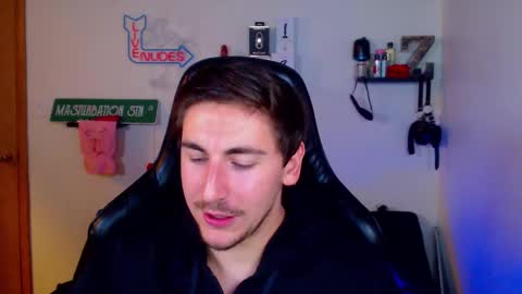 Zach Rhyder online show from March 2025 02:15:01 AM