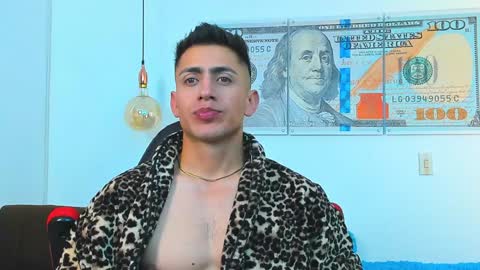 zachpri20 online show from January 2025 08:58:01 AM