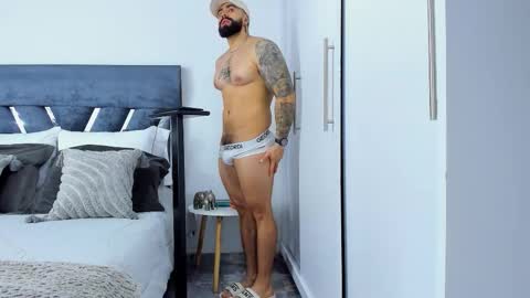 Richard online show from October 2025 01:22:02 PM