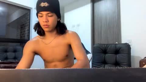 zackss_player online show from September 2025 11:18:02 PM