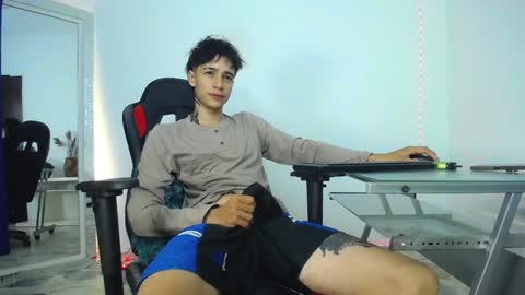 zack online show from December 2024 11:18:02 PM