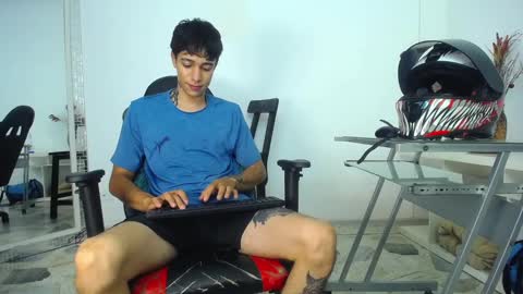 zack online show from January 2025 08:03:02 PM