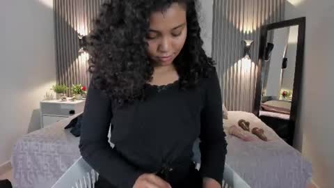 Snapshot of zafiiraa chatting on July 2026 03:45:01 AM zafira online show from July 2026 03:45:01 AM