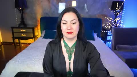Snapshot of zafiramoonn chatting on May 2026 07:34:02 PM Zafiramoonn online show from May 2026 07:34:02 PM