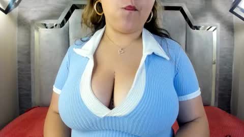 Snapshot of zafiro_claire chatting on February 2026 07:13:02 PM Claire online show from February 2026 07:13:02 PM