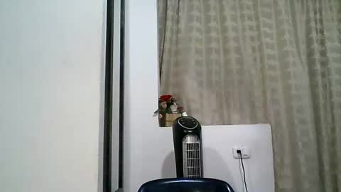 Zafiro online show from June 2026 02:10:01 PM